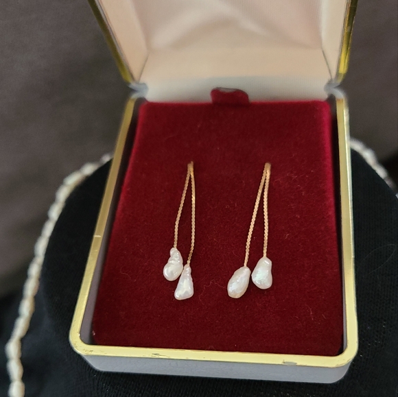 Natural fresh water Pearl necklace and earrings set - Picture 5 of 5